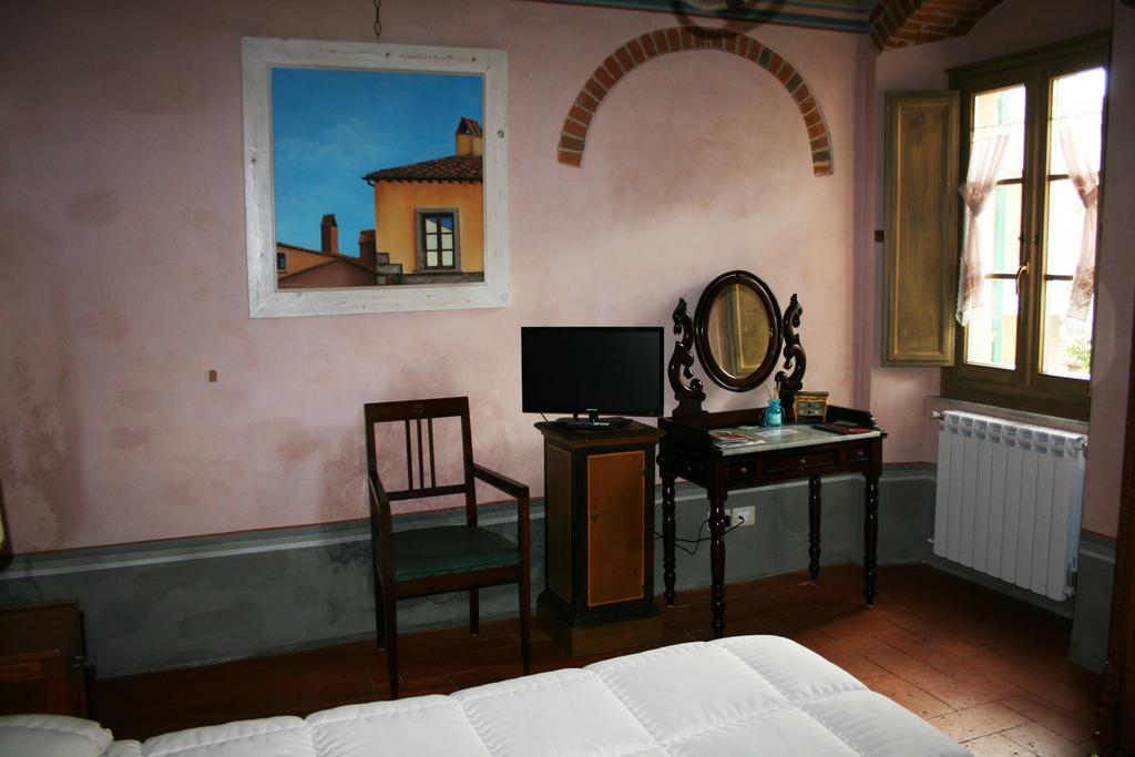 Residenza Fra Le Torri - Charme & Art Gallery Home Arezzo Exterior photo